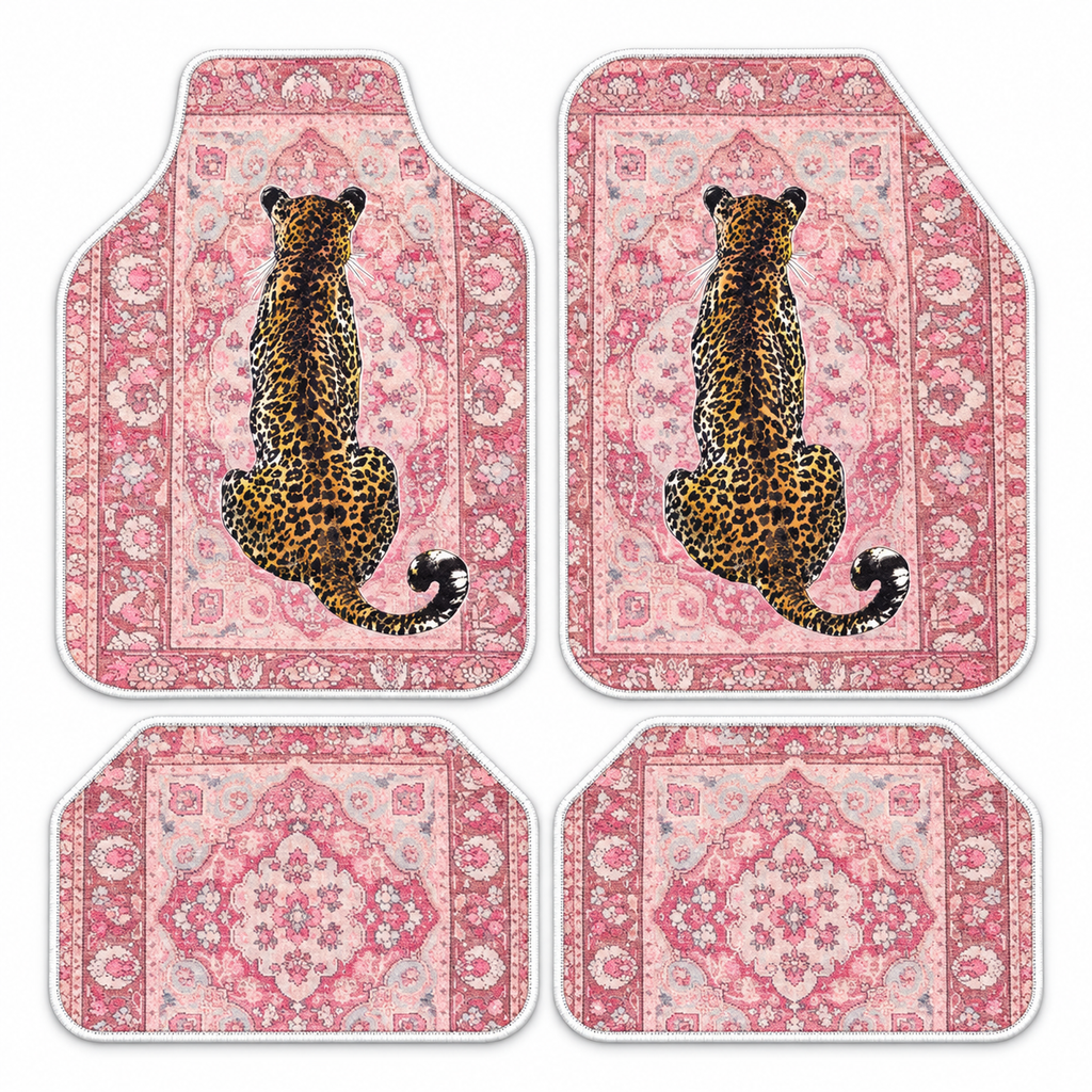Pembe Saray Leoparı — 4 parça takım vitrini — son kalıp, beyaz overlok