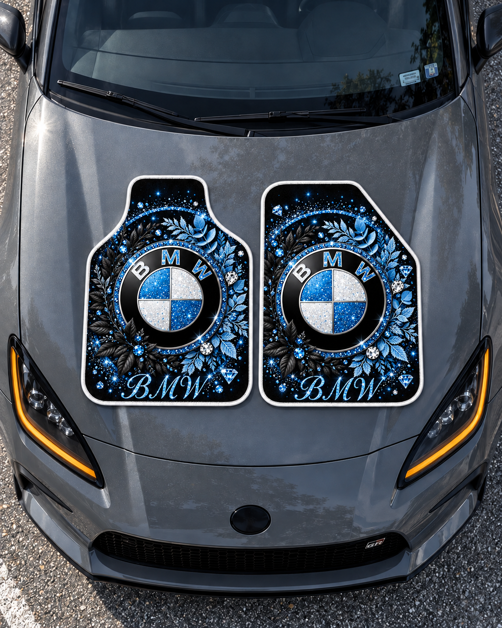 BMW Safir Çelenk — tepeden gri GR86 kaputu — son kalıp