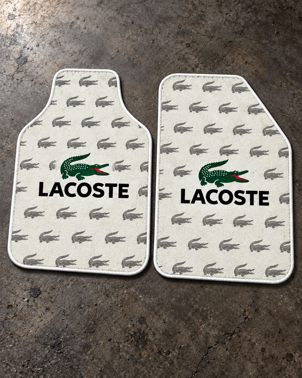 Lacoste Beyaz Monogram — beton zeminde ön paspaslar — son kalıp