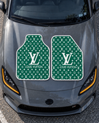 LV Yeşil Monogram — tepeden gri GR86 kaputu — son kalıp, beyaz overlok