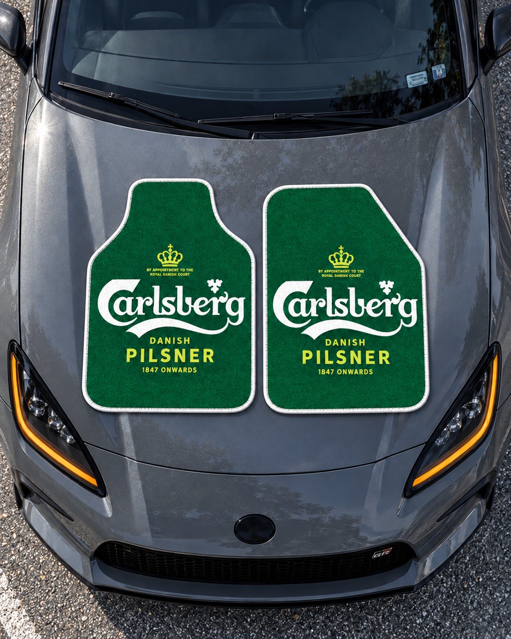 Carlsberg Yeşil — tepeden gri GR86 kaputu — son kalıp