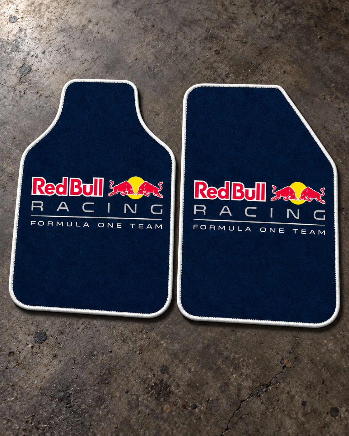 Red Bull Lacivert Yarış — beton zeminde ön paspaslar — son kalıp