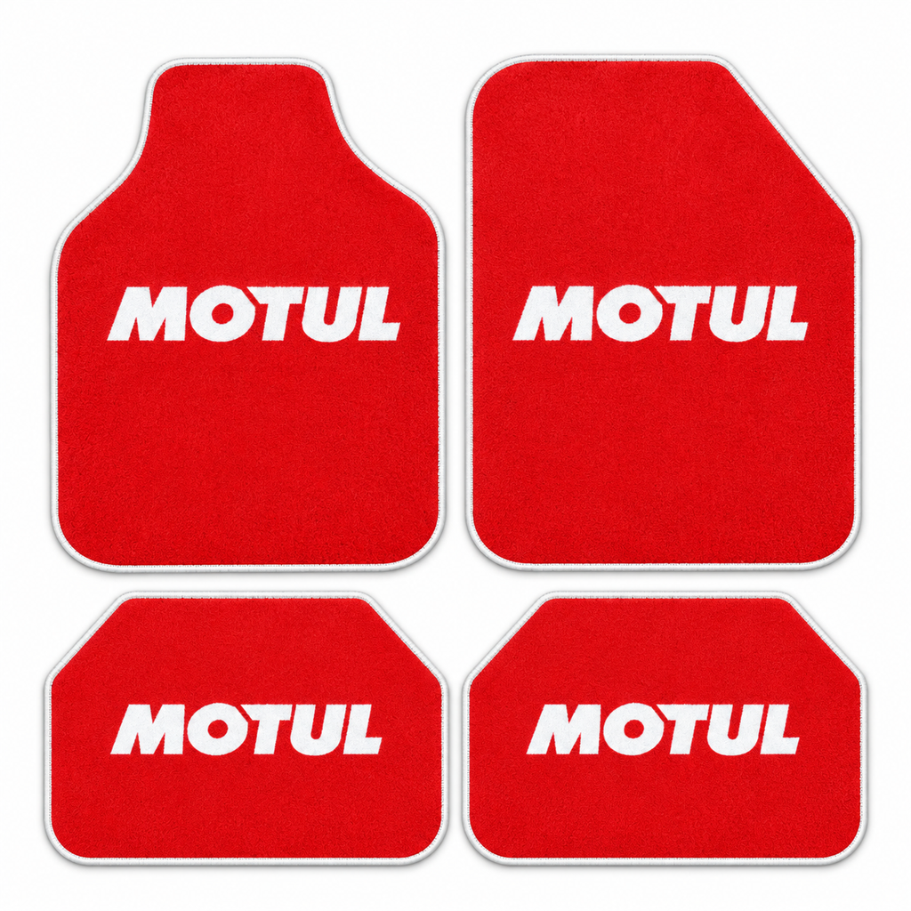 Motul Kırmızı — 4 parça takım vitrini — son kalıp, beyaz overlok