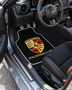 Porsche Gece Amblemi — sol sürücü kapısından araç içi — son kalıp