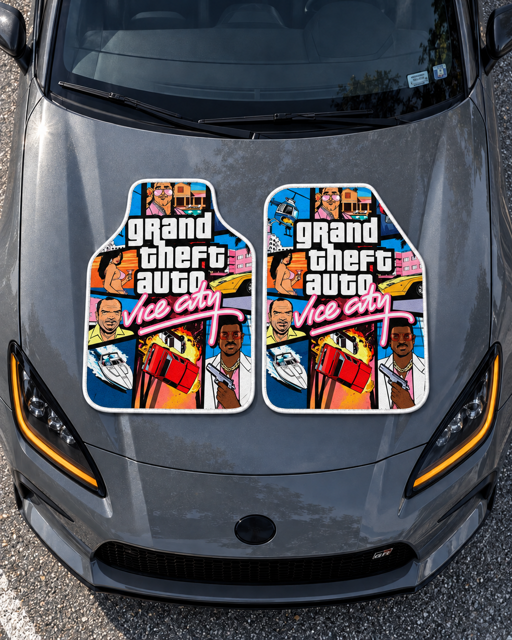 GTA Vice City Kolaj — tepeden gri GR86 kaputu — son kalıp, beyaz overlok