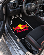 Red Bull Gece Boğa — sol sürücü kapısından araç içi — son kalıp