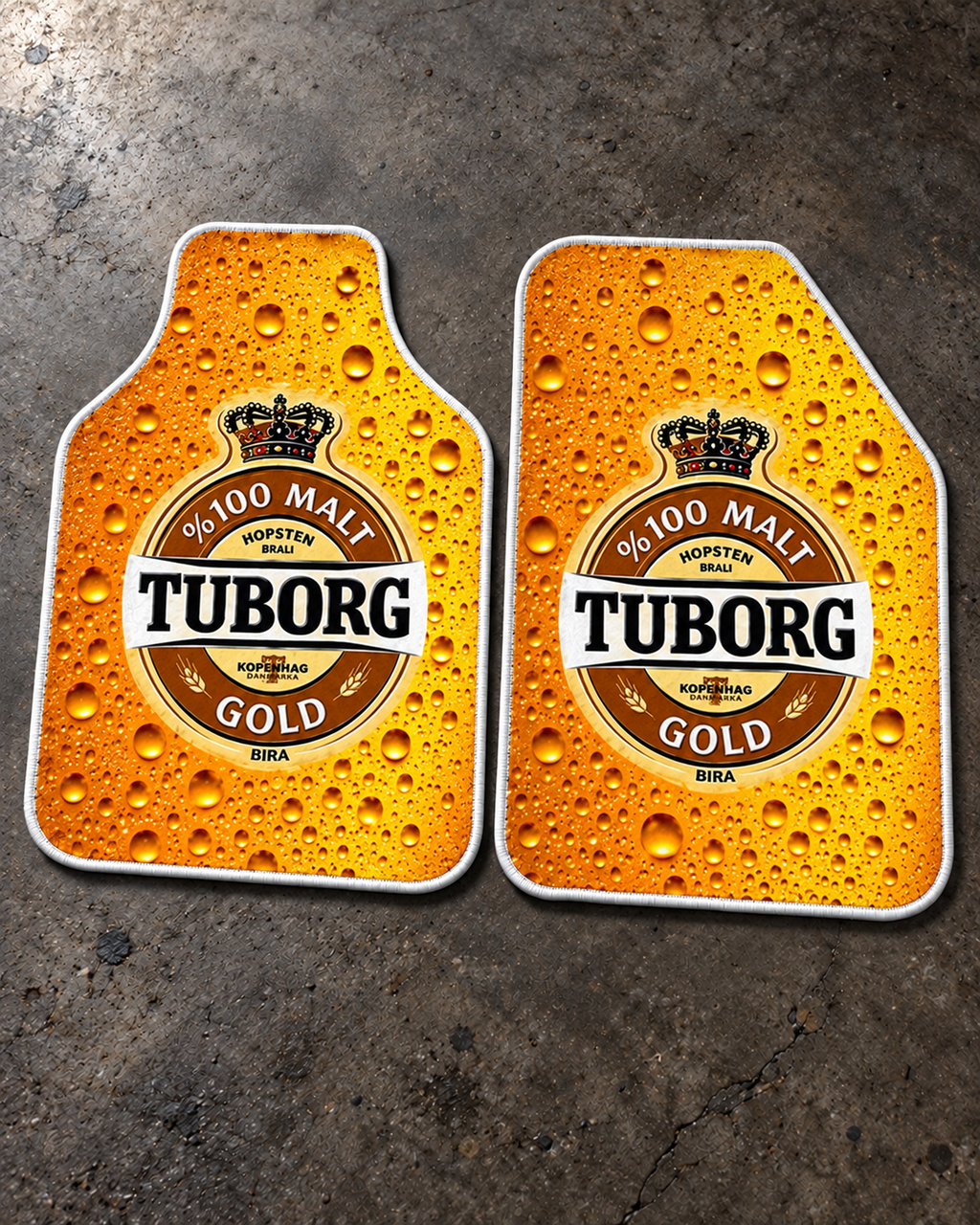 Tuborg Altın Köpük — beton zeminde ön paspaslar — son kalıp, beyaz overlok