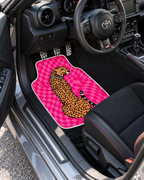 Pembe Leopar — ic-mekan — son onaylı kalıp