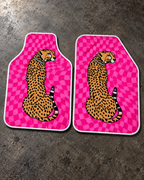 Pembe Leopar — zemin — son onaylı kalıp