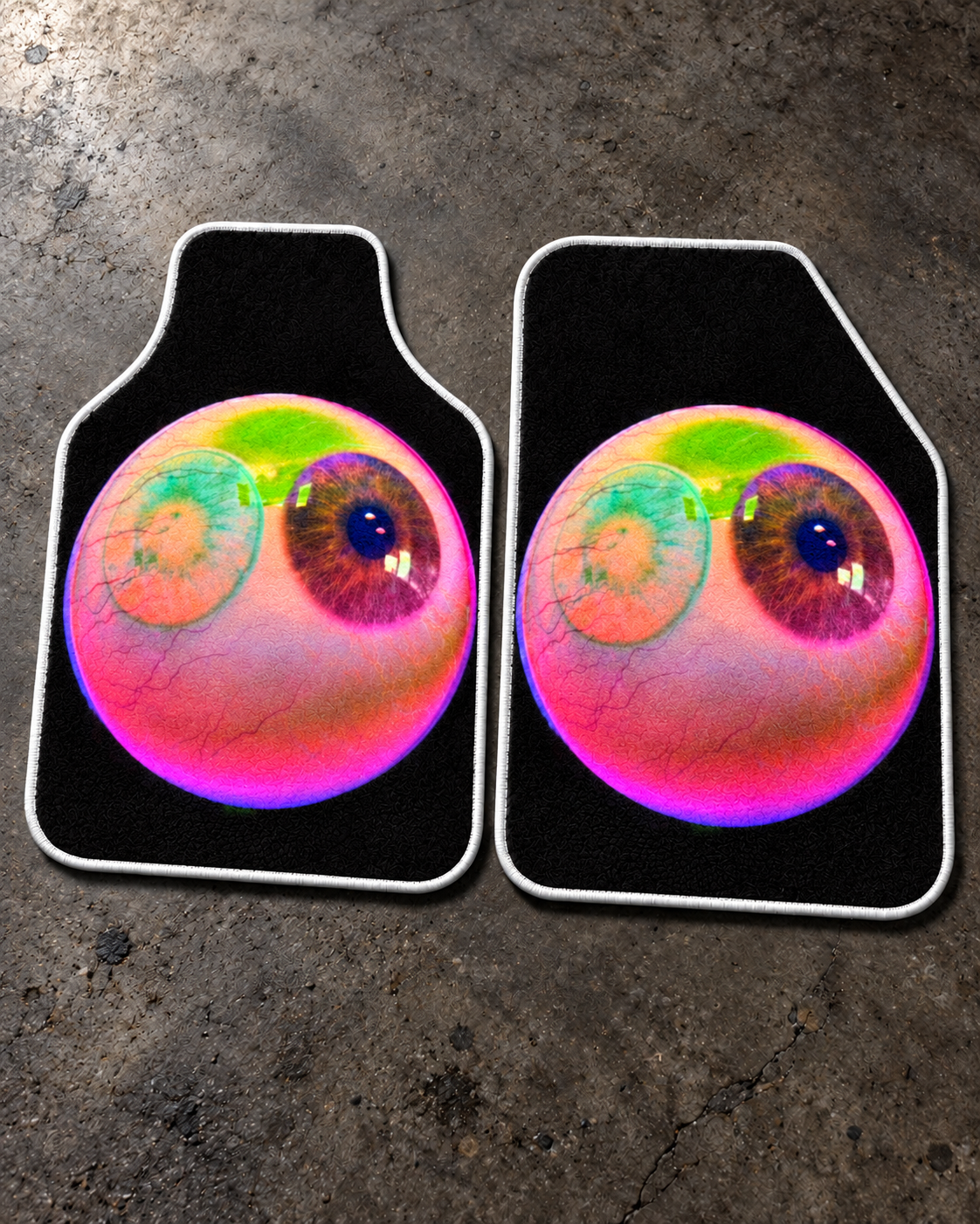 Prizma Göz — zeminde ön paspaslar — yeni kalıp, beyaz overlok